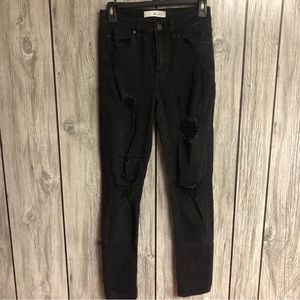 Kancan Size 5/26 Mid-Rise Distressed Skinny Jeans Style KC7258BK